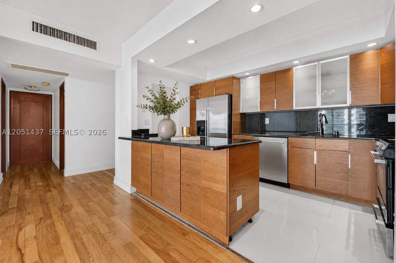 2 bedroom Condominium at 19380 Collins Ave 1103, Oceanview Building B Cond, Sunny Isles Beach — photo 5