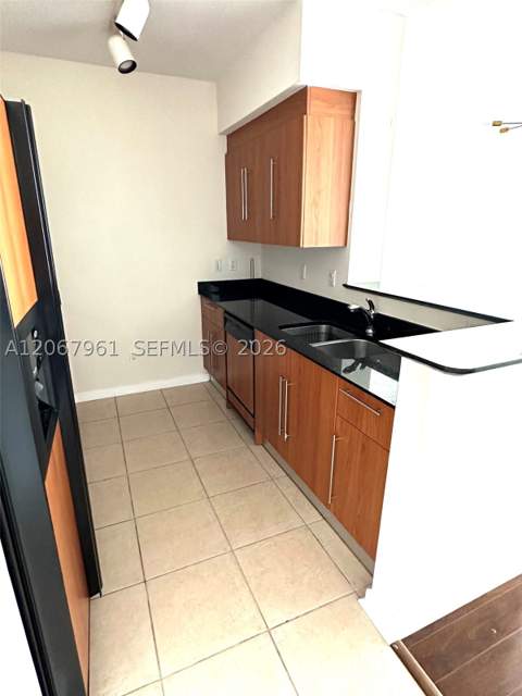 335 S Biscayne Blvd 1802, Miami FL - photo 7 of 12