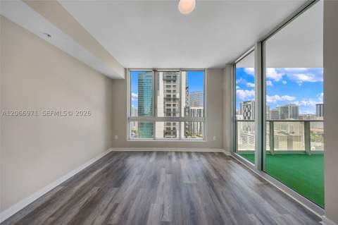 300 S Biscayne Blvd T-2911, Miami FL - photo 12 of 31