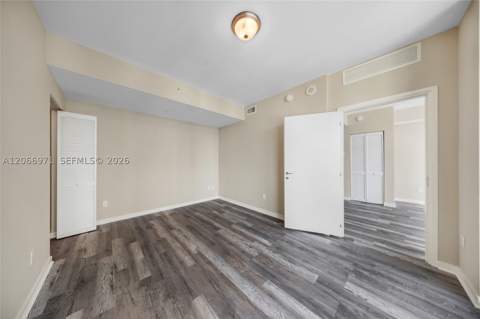 300 S Biscayne Blvd T-2911, Miami FL - photo 19 of 31