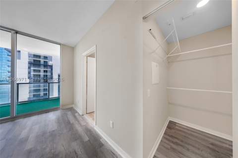 300 S Biscayne Blvd T-2911, Miami FL - photo 20 of 31