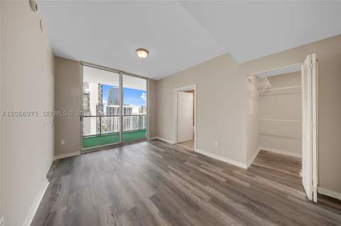 300 S Biscayne Blvd T-2911, Miami FL - photo 22 of 31