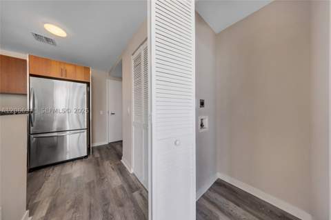 300 S Biscayne Blvd T-2911, Miami FL - photo 6 of 31