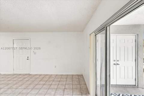 8660 SW 212th St 306, Cutler Bay FL - photo 18 of 47