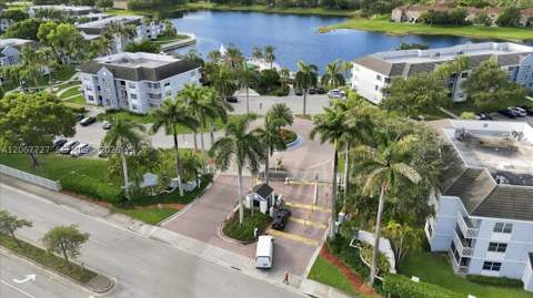 8660 SW 212th St 306, Cutler Bay FL - photo 6 of 47