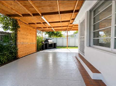 4060 SW 6th St, Miami FL - photo 16 of 19