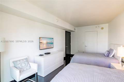 150 Sunny Isles Blvd 1-1604, Sunny Isles Beach FL - photo 15 of 23