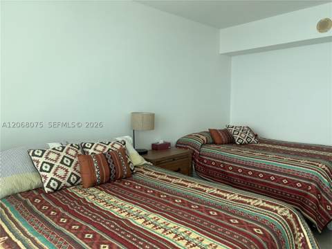 1800 N Bayshore Dr 3007, Miami FL - photo 8 of 31