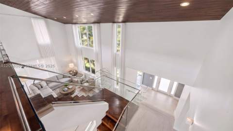 6819 Sunrise Pl, Coral Gables FL - photo 23 of 53