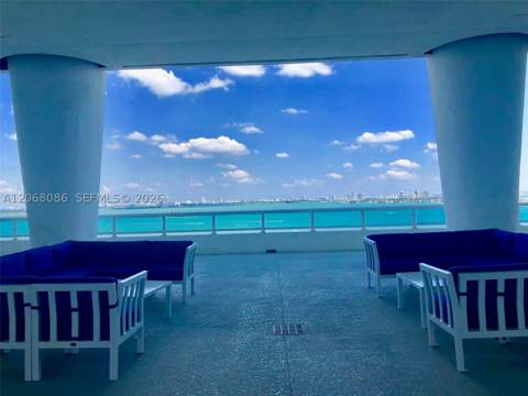 1800 N Bayshore Dr 2708, Miami FL - photo 11 of 27