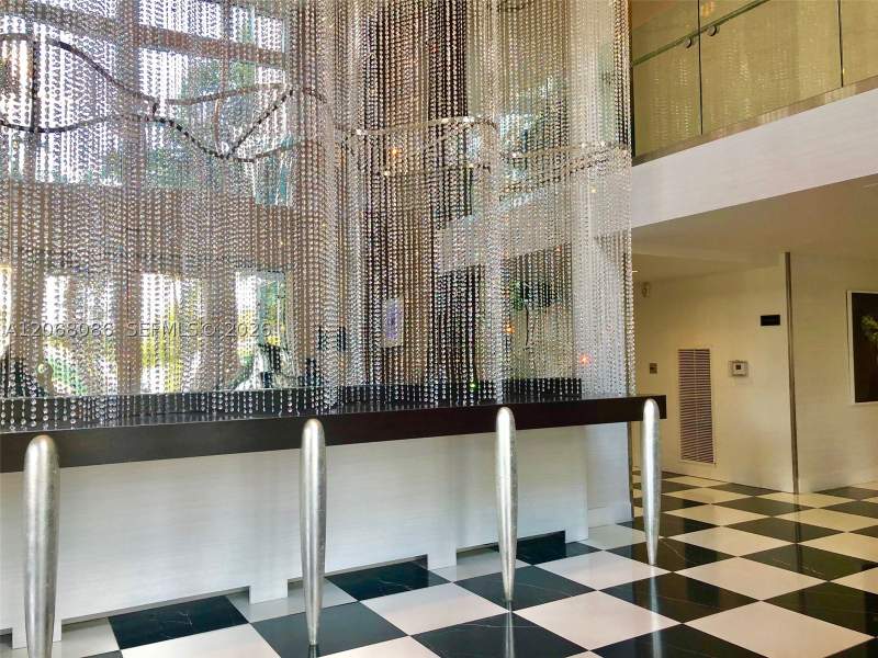 1 bedroom Condominium at 1800 N Bayshore Dr 2708, 1800 Club Condo, Miami — photo 2