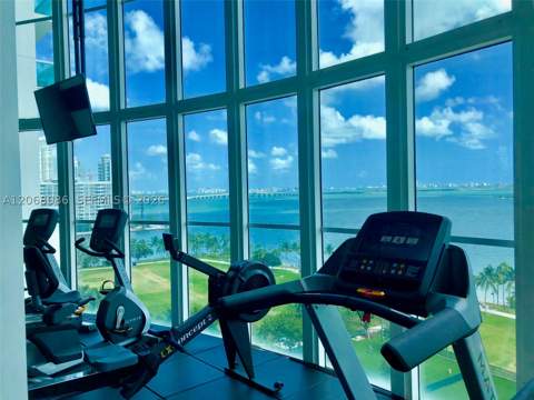 1800 N Bayshore Dr 2708, Miami FL - photo 23 of 27