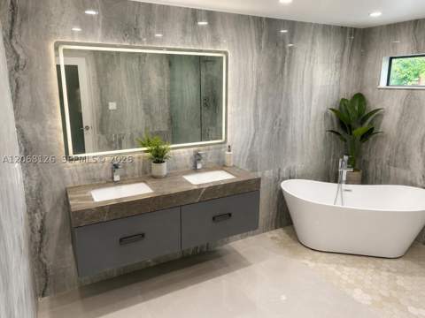 11351 SW 26th St, Miami FL - photo 10 of 36