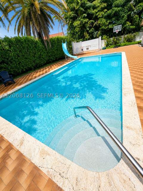 11351 SW 26th St, Miami FL - photo 16 of 36