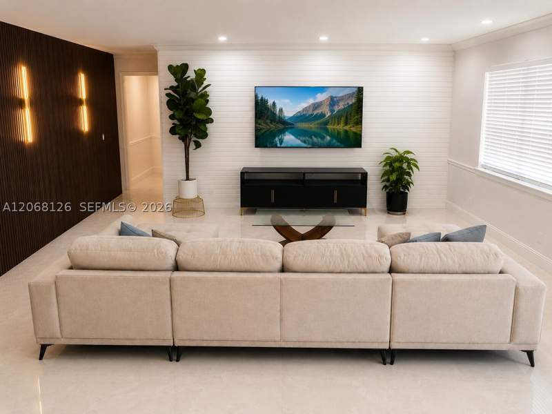 4 bedroom SingleFamilyResidence at 11351 SW 26th St, California Mansions, Miami — photo 2