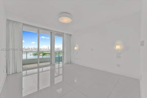 520 West Ave 2101, Miami Beach FL - photo 20 of 37