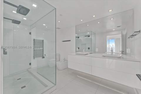 520 West Ave 2101, Miami Beach FL - photo 24 of 37
