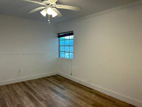 1605 Lenox Ave 1605-3, Miami Beach FL - photo 13 of 17