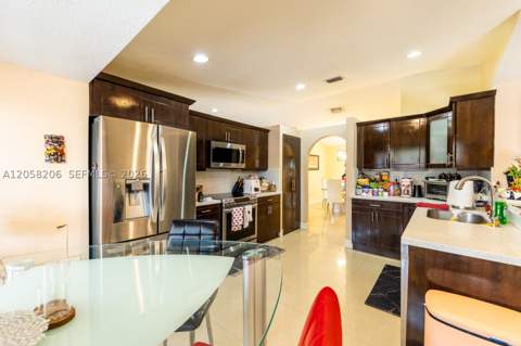 15233 SW 141st St, Miami FL - photo 8 of 31