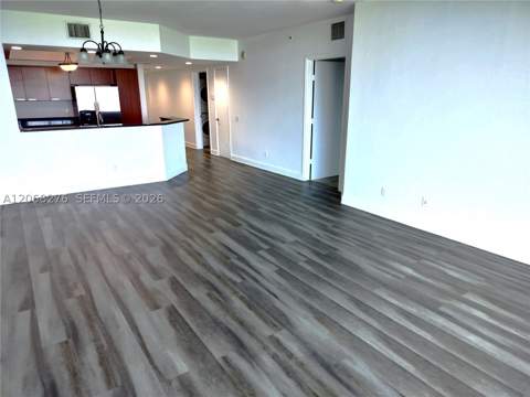 14951 Royal Oaks Ln 1006, North Miami FL - photo 11 of 36