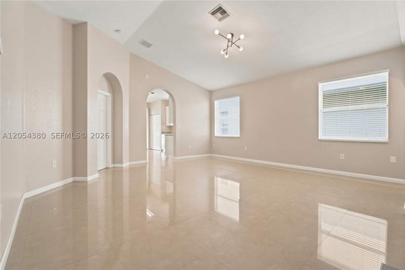 3 bedroom SingleFamilyResidence at 3710 NE 22nd Pl, Portofino Bay, Homestead — photo 4