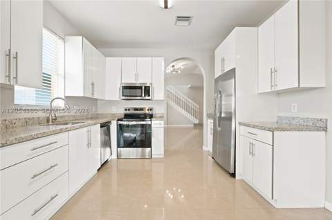 3710 NE 22nd Pl, Homestead FL - photo 7 of 21