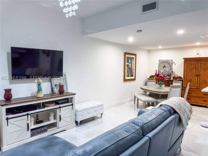 2 bedroom Townhouse at 10505 SW 153rd Ct 2, Palm Point Sec 1, Miami — photo 3