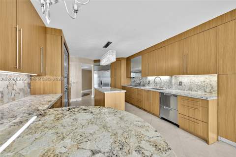3370 Hidden Bay Dr 2813, Aventura FL - photo 23 of 56