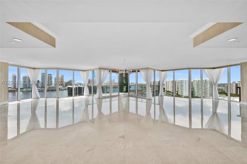 4 bedroom Condominium at 3370 Hidden Bay Dr 2813, 100 Hidden Bay Condo, Aventura — photo 5