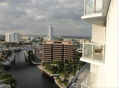 185 SW 7th Street 1802, Miami FL - photo 11 of 39