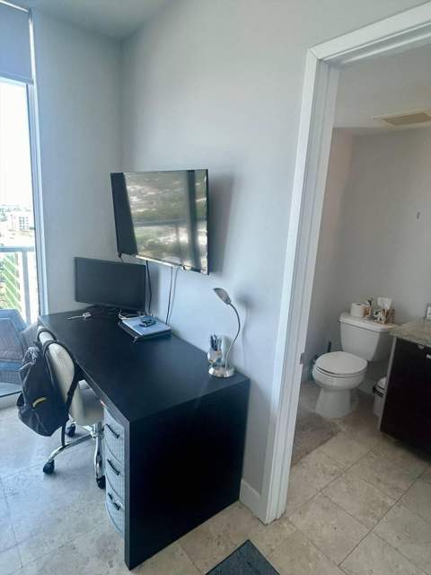 185 SW 7th Street 1802, Miami FL - photo 24 of 39
