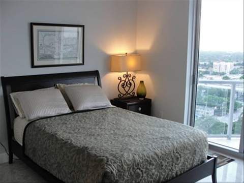 185 SW 7th Street 1802, Miami FL - photo 7 of 39