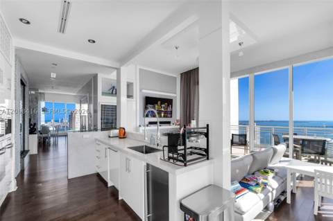 900 Brickell Key Blvd 2904, Miami FL - photo 6 of 43