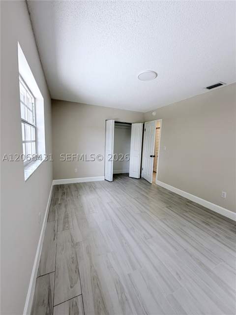 4492 NW 180th St, Miami Gardens FL - photo 13 of 34