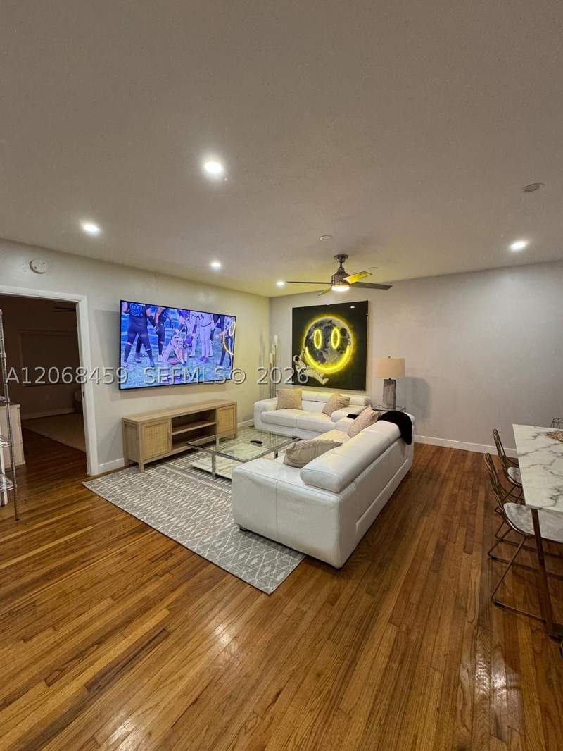 1 bedroom Condominium at 101 Collins Ave 3, Concord House Inc Condo, Miami Beach — photo 2