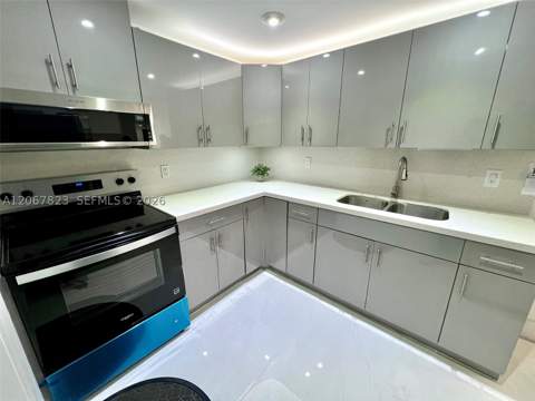 7825 Miller Dr C211, Miami FL - photo 7 of 61