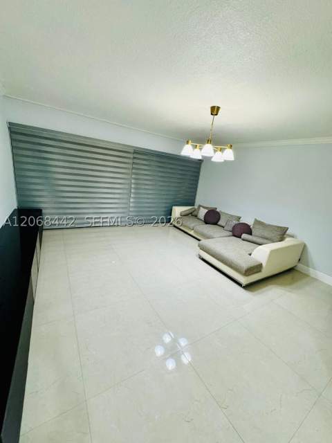 6812 Brookline Dr 6812, Hialeah FL - photo 8 of 21