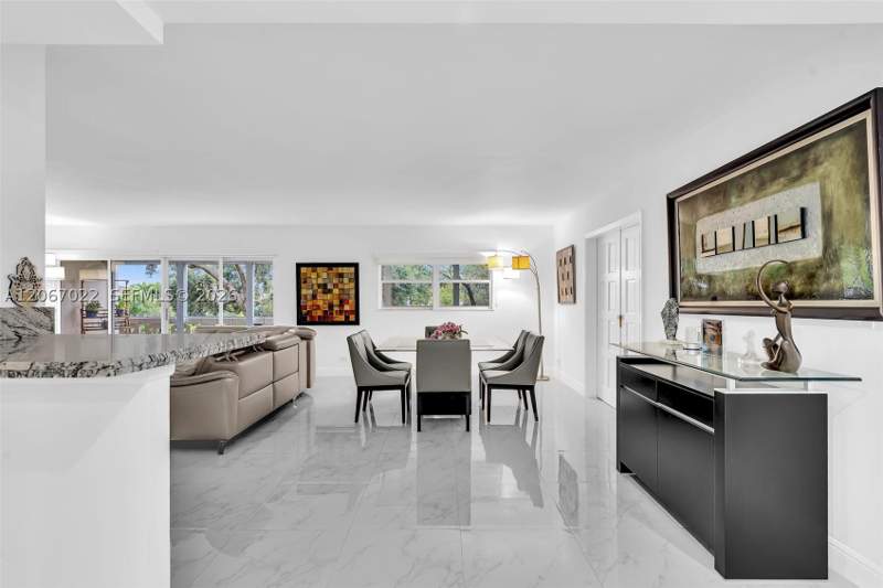 3 bedroom Condominium at 800 NE 195th St 220, Canongate Condo No One, Miami — photo 4