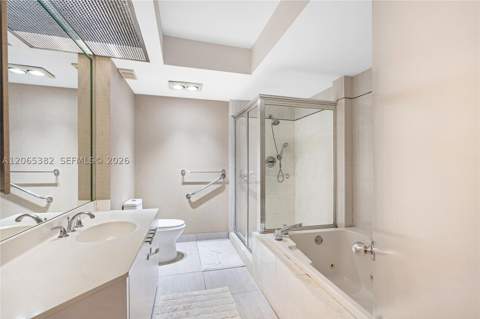 20185 E Country Club Dr 604+Den, Aventura FL - photo 13 of 30