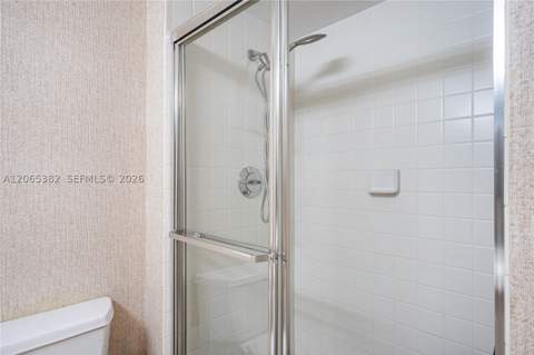 20185 E Country Club Dr 604+Den, Aventura FL - photo 23 of 30