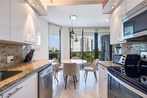 20185 E Country Club Dr 604+Den, Aventura FL - photo 7 of 30