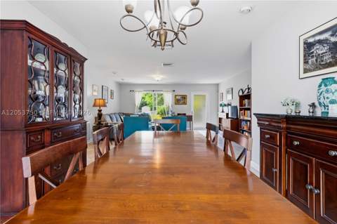 8445 SW 181st Ter, Palmetto Bay FL - photo 14 of 63