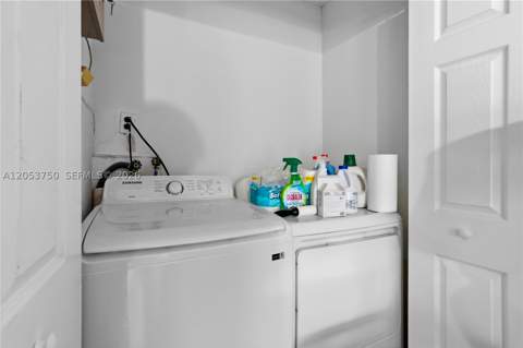 8445 SW 181st Ter, Palmetto Bay FL - photo 23 of 63
