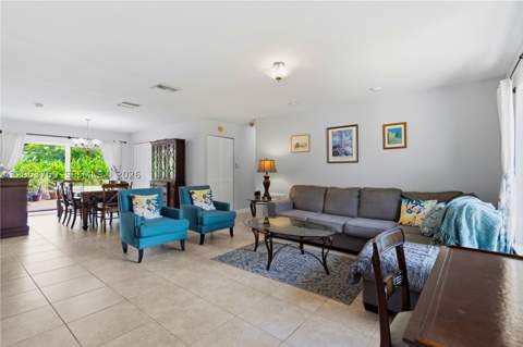 8445 SW 181st Ter, Palmetto Bay FL - photo 9 of 63