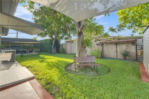 4275 SW 87th Ave, Miami FL - photo 10 of 43