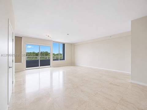 3250 Grand Ave 406, Miami FL - photo 8 of 24