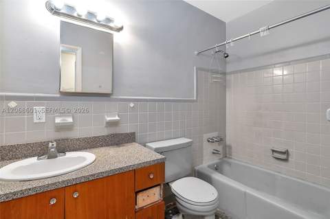 318 Majorca Ave 304, Coral Gables FL - photo 18 of 18
