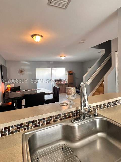 17722 SW 141st Ct, Miami FL - photo 13 of 38