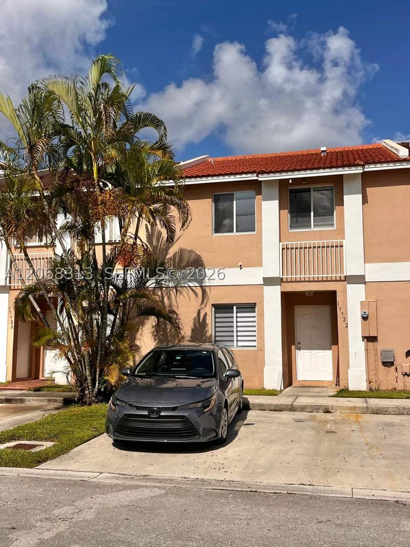 3 bedroom Townhouse at 17722 SW 141st Ct, Weitzer Serena Lakes Town, Miami — photo 3