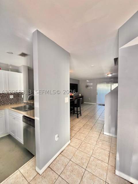 17722 SW 141st Ct, Miami FL - photo 6 of 38